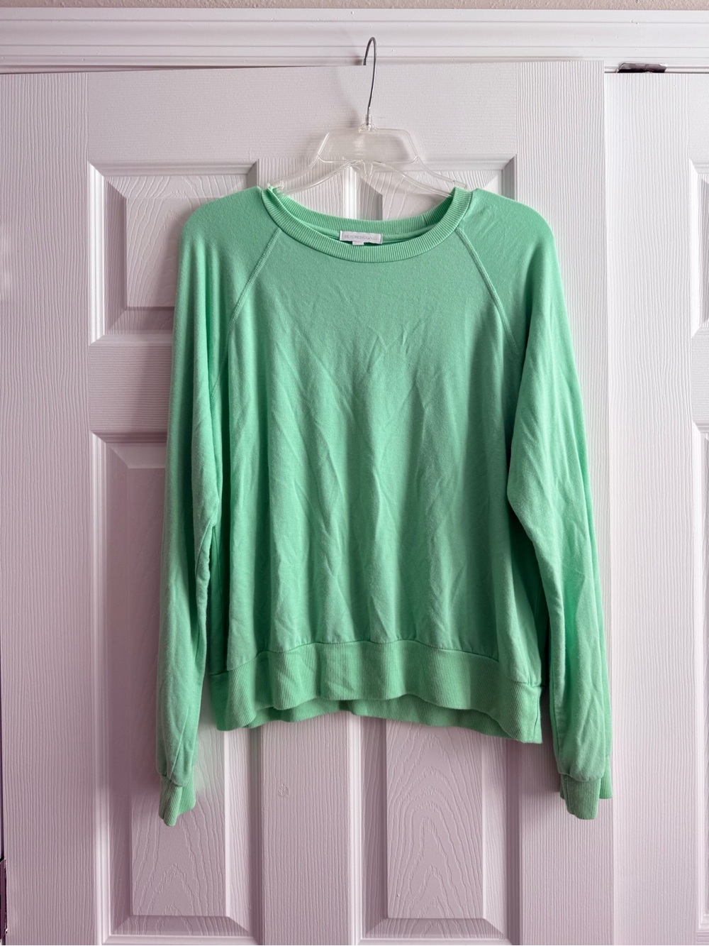 Beyond Yoga Bright Green Pullover Sweatshirt